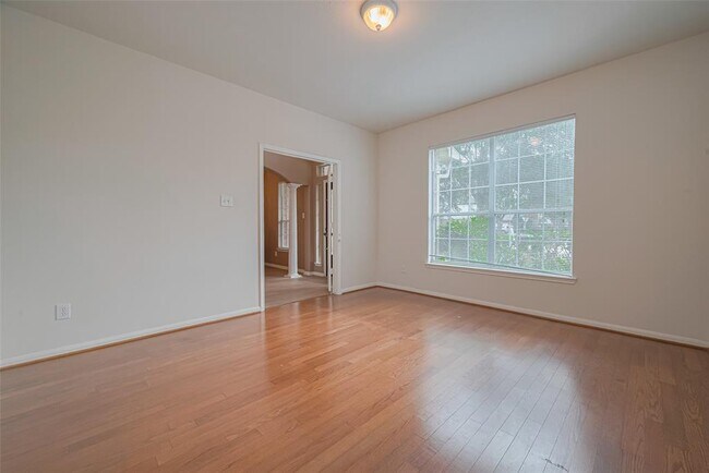 Building Photo - 3822 Auburn Grove Cir