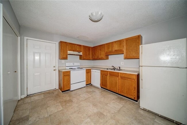 Building Photo - 4355 E Paulding Dr