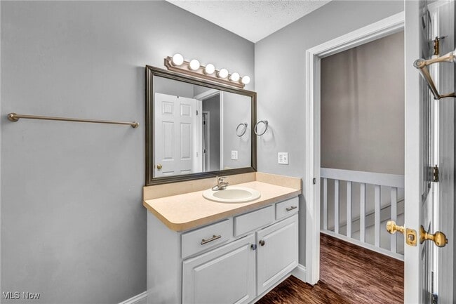 Building Photo - 1356 Meadow Run