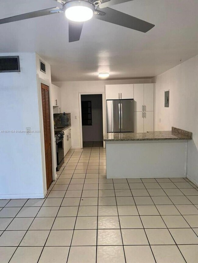 Building Photo - 18000 SW 175th St