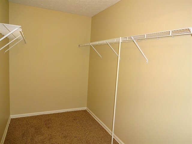 Building Photo - 11730 Sinclair Dr