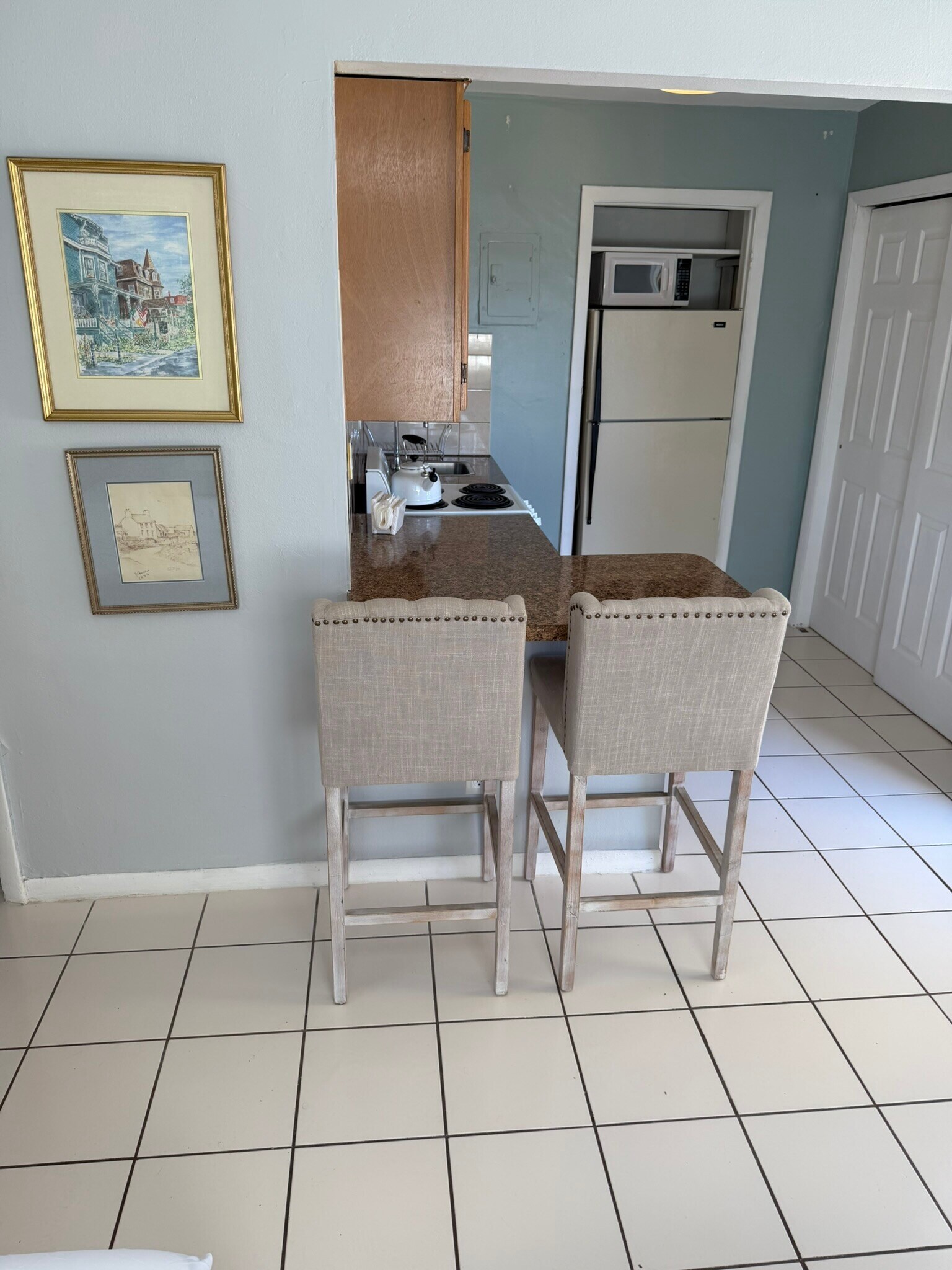 Building Photo - 5212 SW 91st Ave