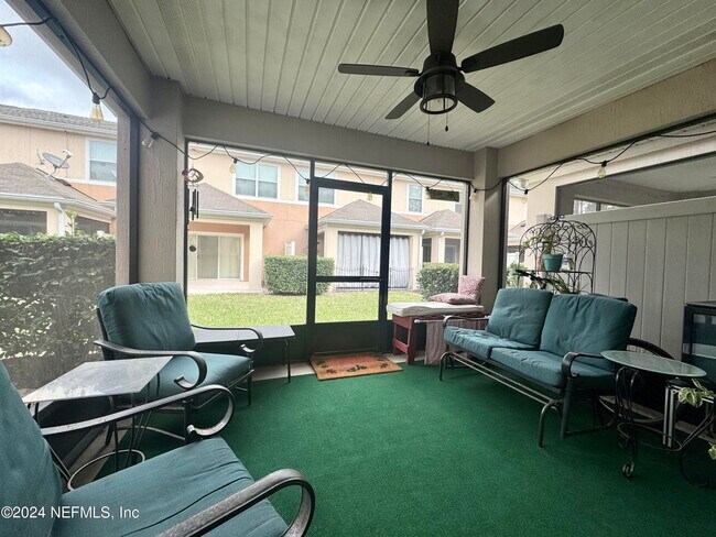 Building Photo - 13497 Sunstone St