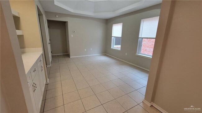 Building Photo - 16 31st N St