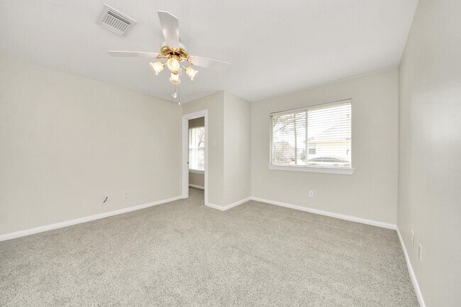 Building Photo - 4534 Mulberry Park Ln