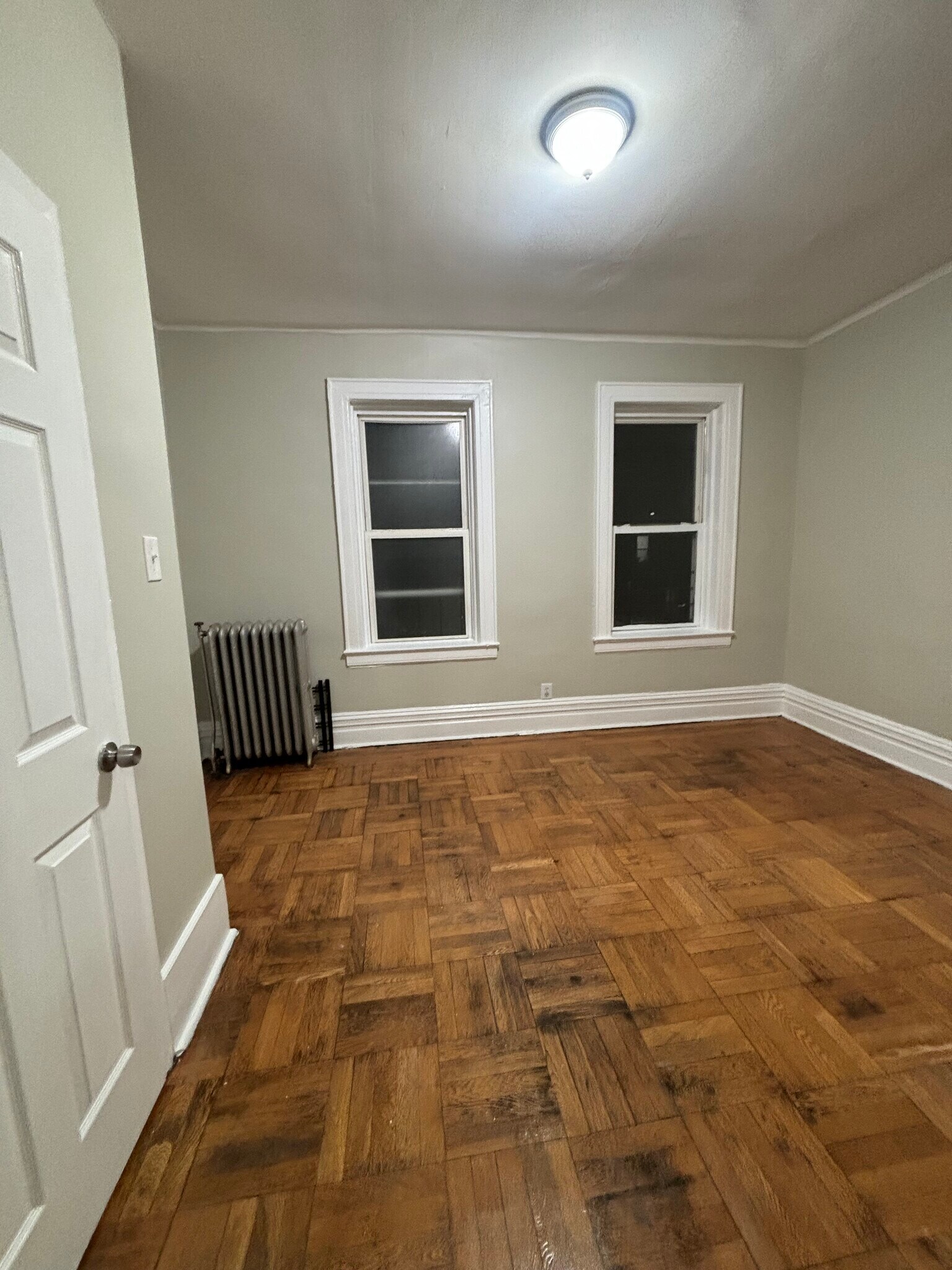196 Roseville Ave 24 - 205 Roseville Ave