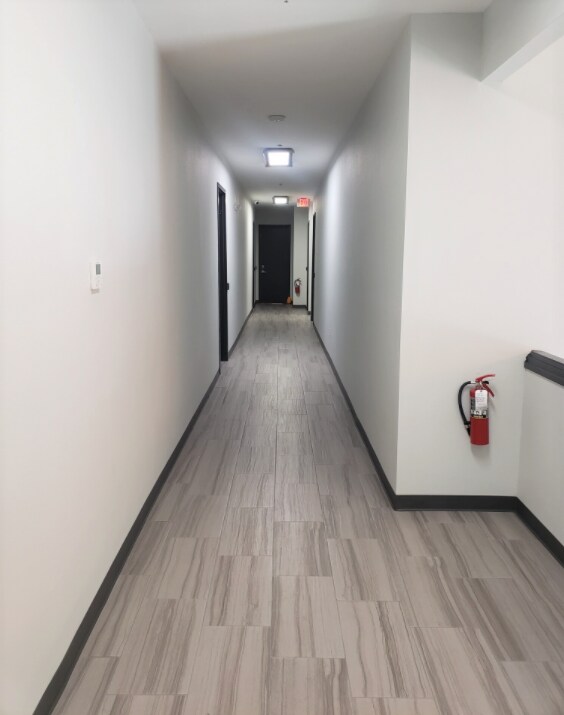 Building Photo - 901 9th St