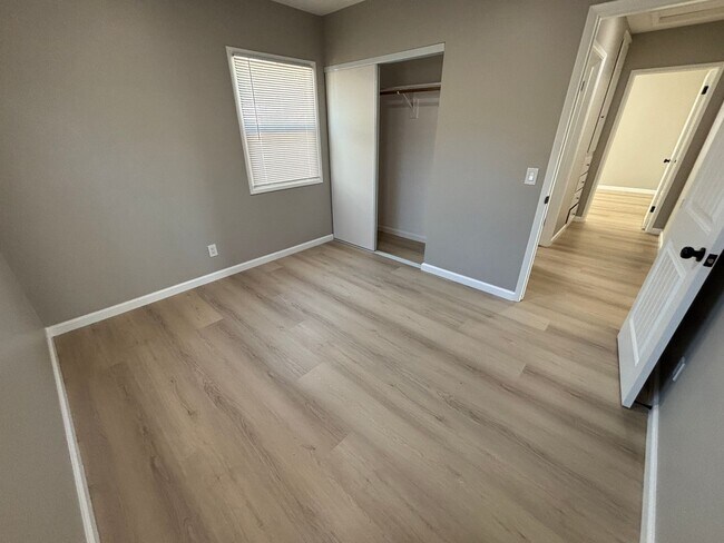 Building Photo - Upgraded 3 bedroom home!