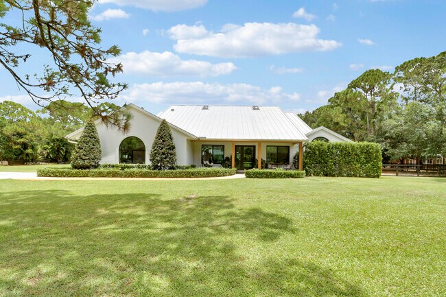 Building Photo - 15316 75th Way N