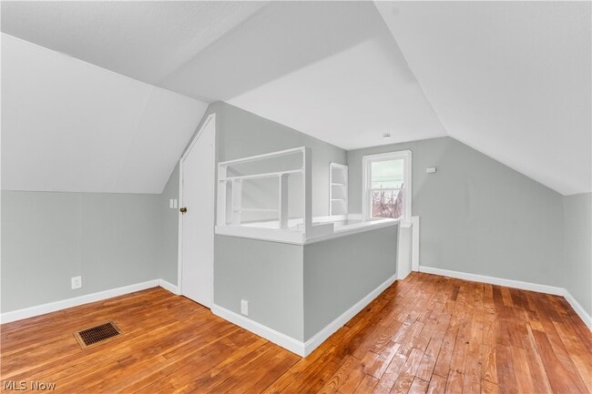 Building Photo - 16606 Lipton Ave