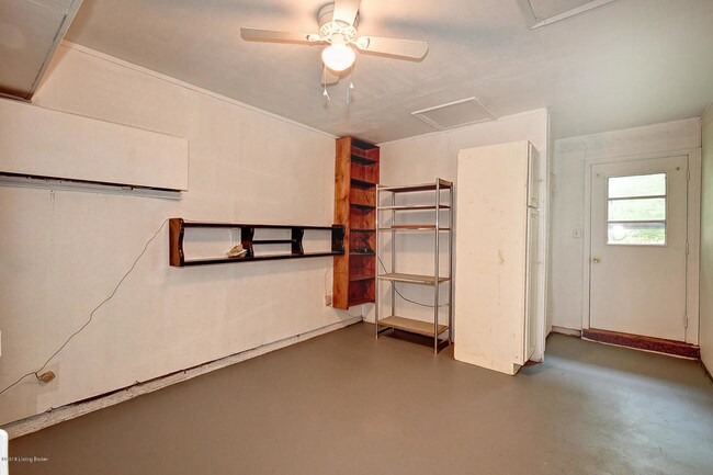 Building Photo - 3820 RiverOaks Ln