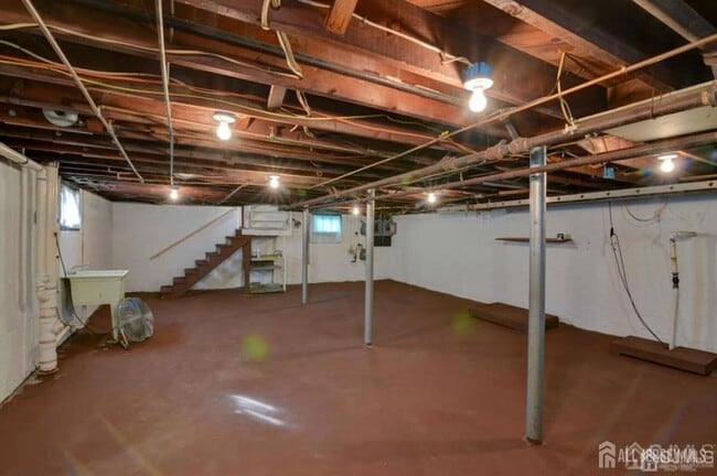 Building Photo - 115 Pulaski Ave