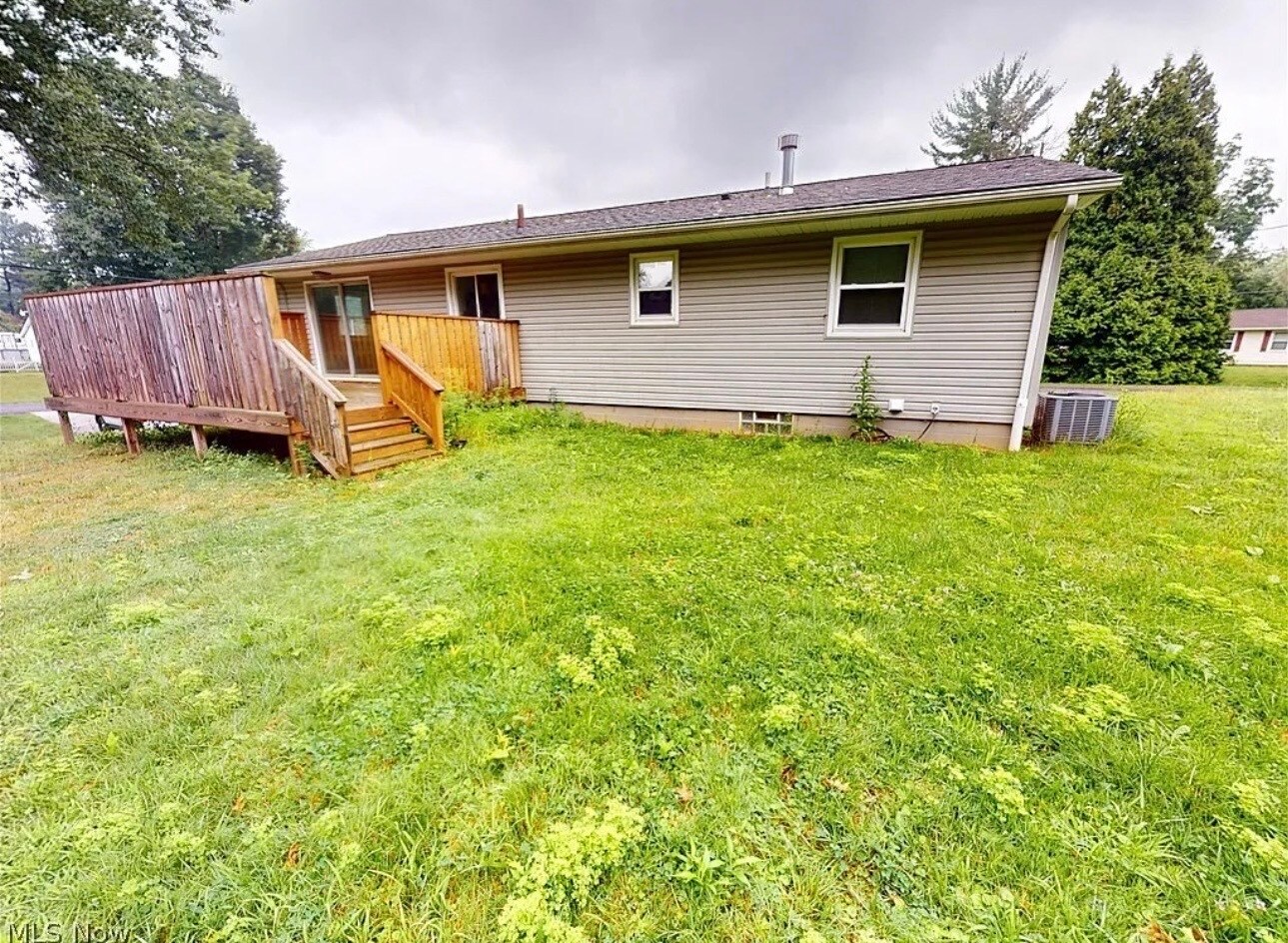 Building Photo - 2922 Cliffside Dr