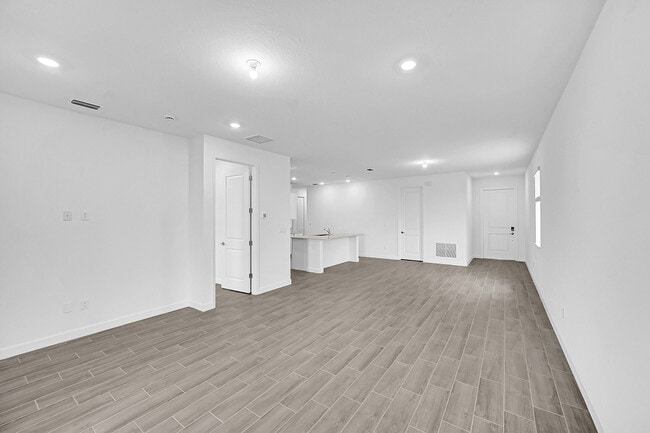 Building Photo - 3587 Angler Dr