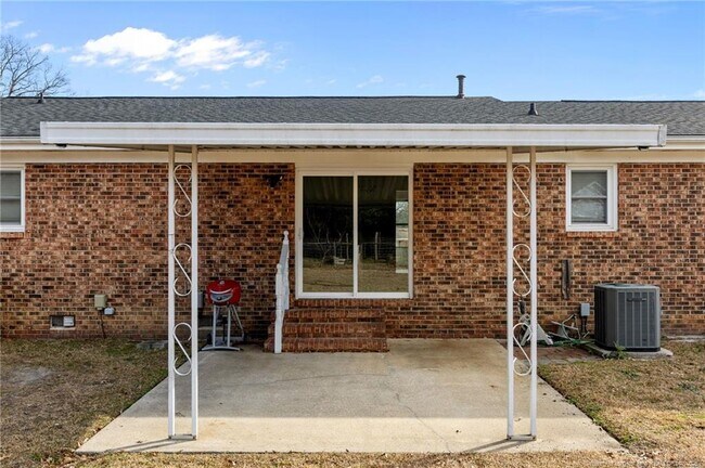 Building Photo - 5419 Laramie Ct