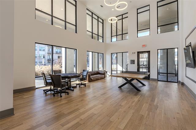 Building Photo - 2700 Old Denton Rd