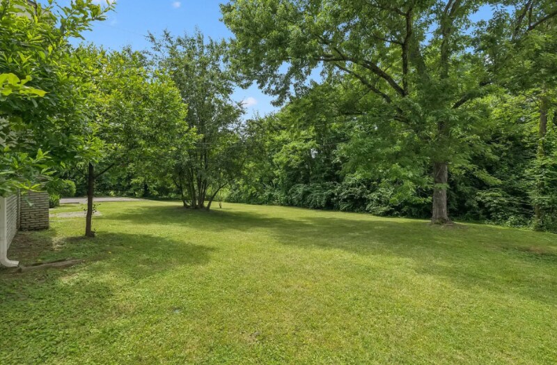 Building Photo - 6528 Premier Dr