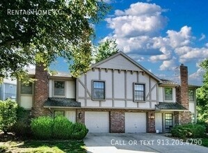 Building Photo - 5613 Riley-