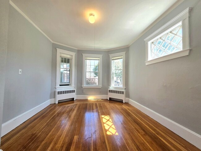 Building Photo - 48-50 Prince St