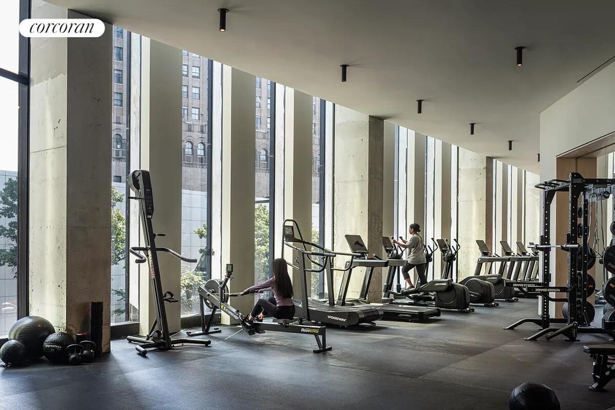 Building Photo - 505 State St