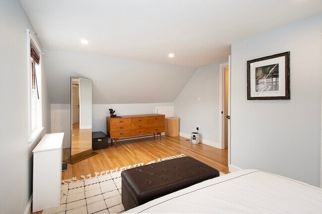 Building Photo - 75 Tower Ave