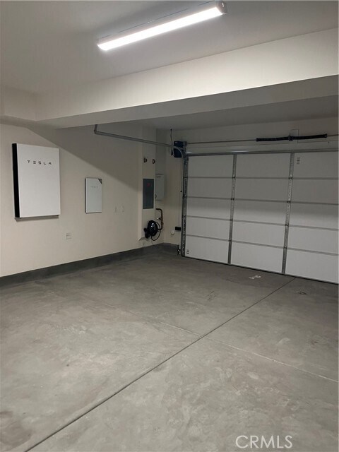 Building Photo - 136 Seep