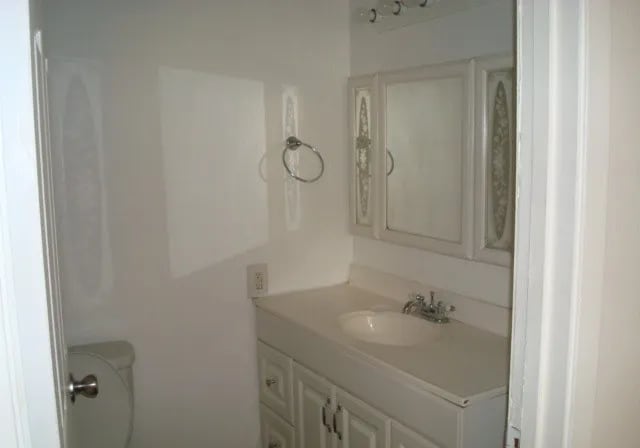 Building Photo - 4530 El Simpatico St