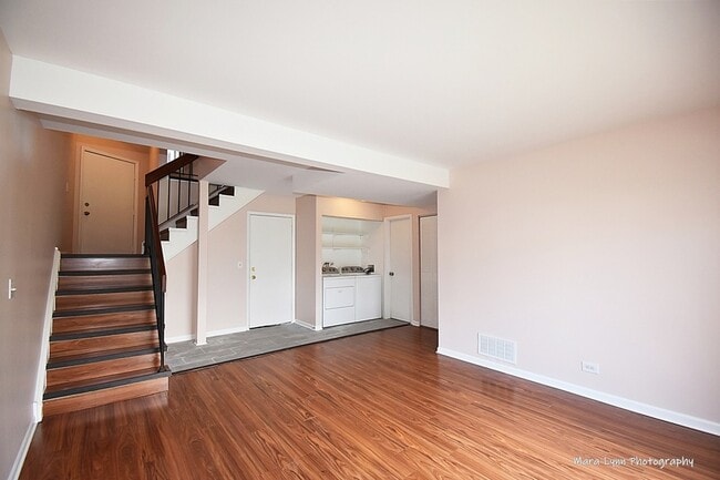 Building Photo - 374 Juniper Tree Ct