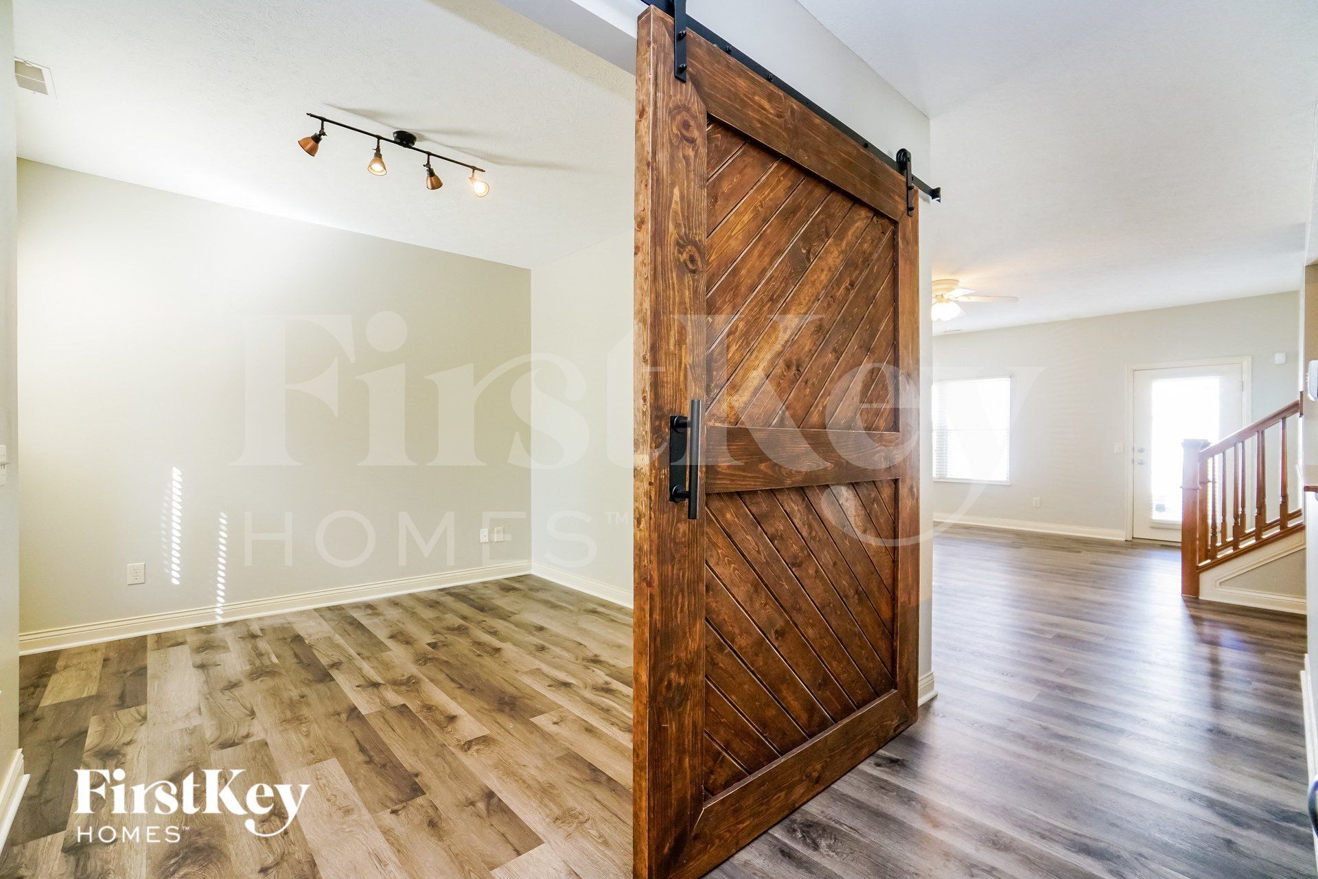 Building Photo - 1964 Caplinger Dr