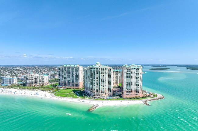 Building Photo - 930 Cape Marco Dr