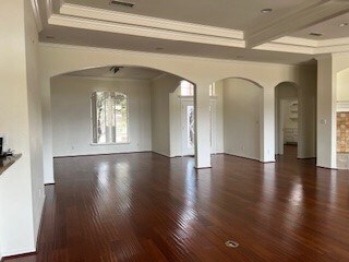 Building Photo - 8104 San Antonio Ave