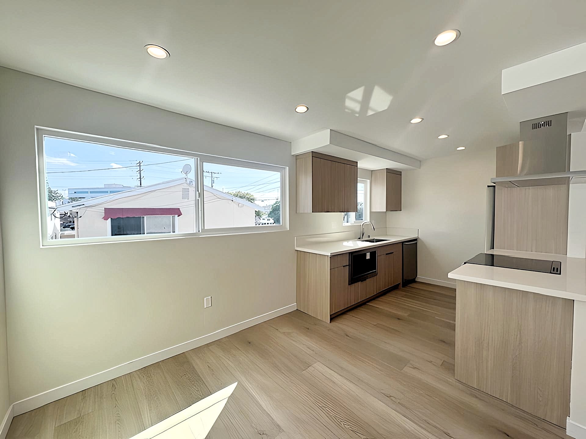 Building Photo - 1302 Amethyst St