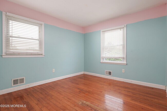 Building Photo - 17 Wisteria Pl
