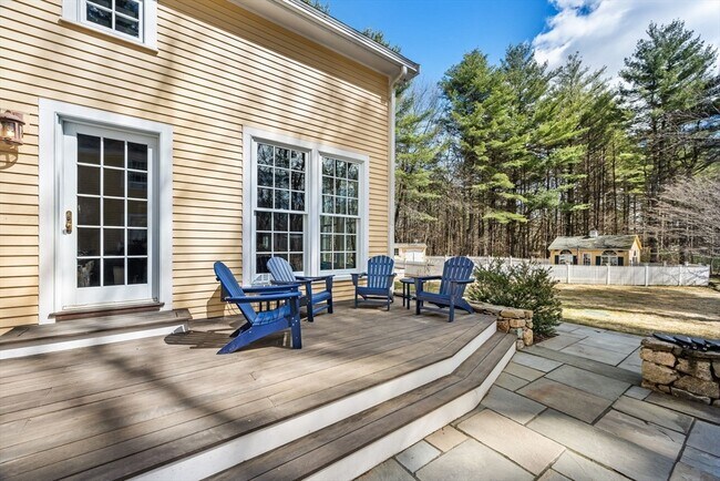 Building Photo - 71 Old Pickard Rd