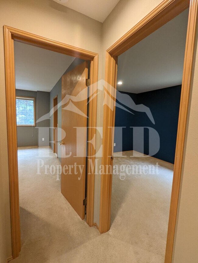 Building Photo - 7027 Killeen Pl SW