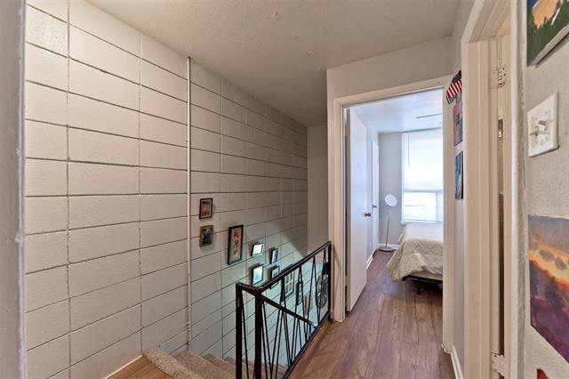 Building Photo - 9008 San Benito Way