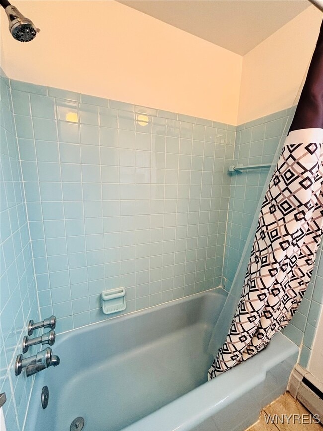 Building Photo - 18 Barone Cir