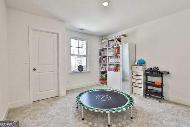 Building Photo - 11 Alcovy Trl