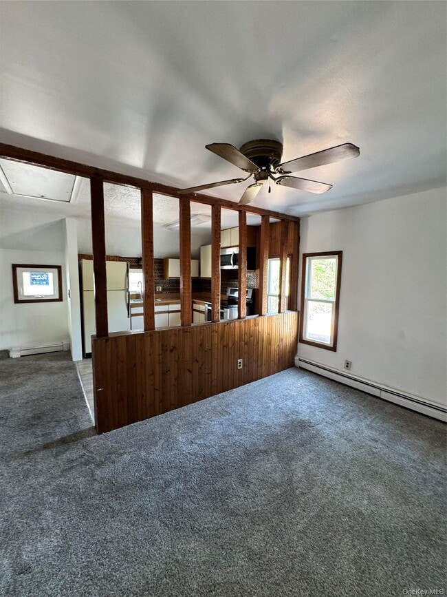 Building Photo - 20 W Academy St