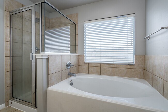Building Photo - 12947 Millstream Bend Ln