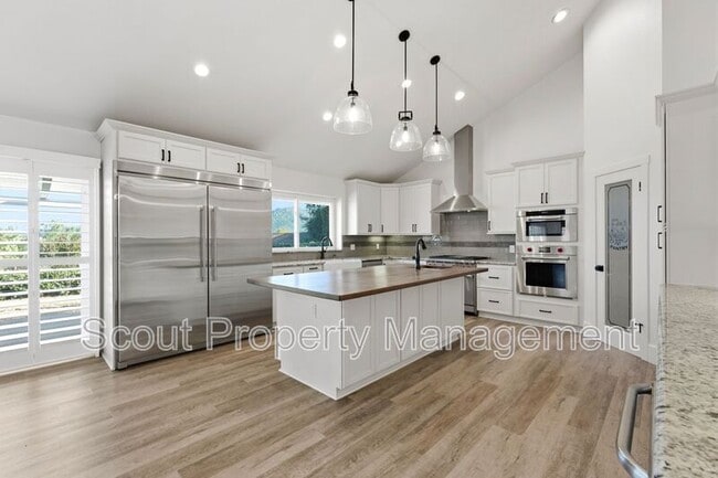 Building Photo - 30605 De Portola Rd