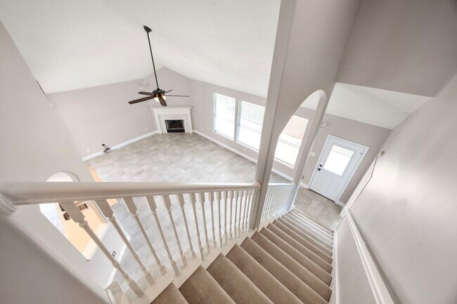 Building Photo - 12807 Sienna Trails Dr