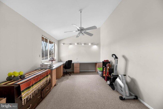 Building Photo - 10971 Trotting Ridge Way