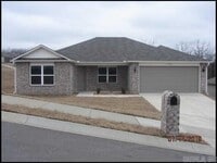 Building Photo - 1925 Williford St