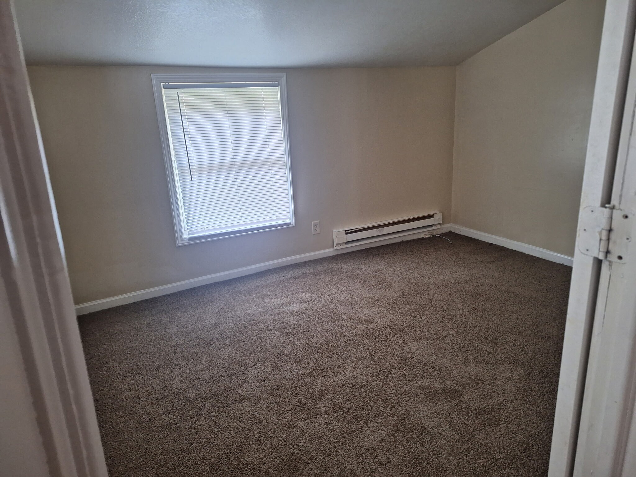 Building Photo - 702 N Catherine St