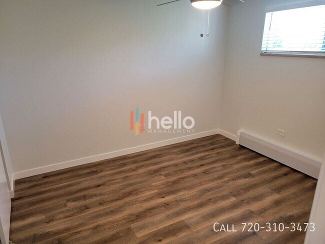 Building Photo - 3377 S Clarkson St