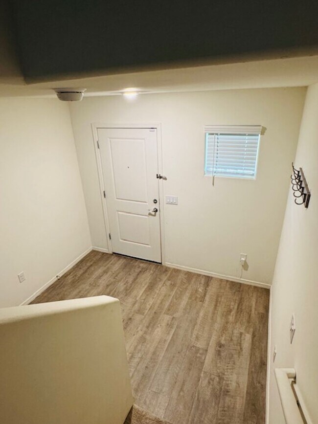 Building Photo - Northwest/ Marana- 5 Bedroom/ 3 Bathroom h...