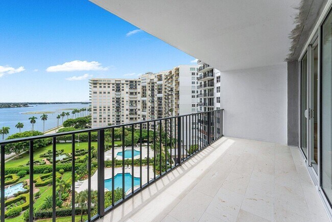 Building Photo - 1701 S Flagler Dr
