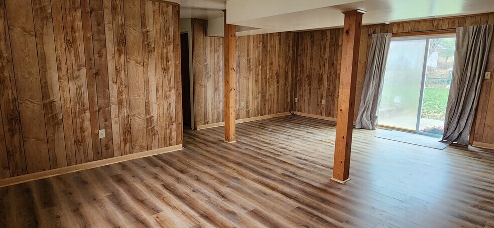 Building Photo - 226 Allison Ave