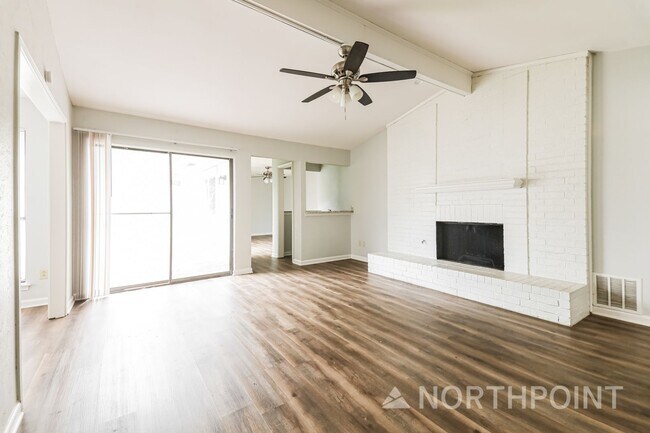 Building Photo - 3 BR/2BA | Newly Renovated Single Family Home | Fireplace in living room | Fenced backyard!